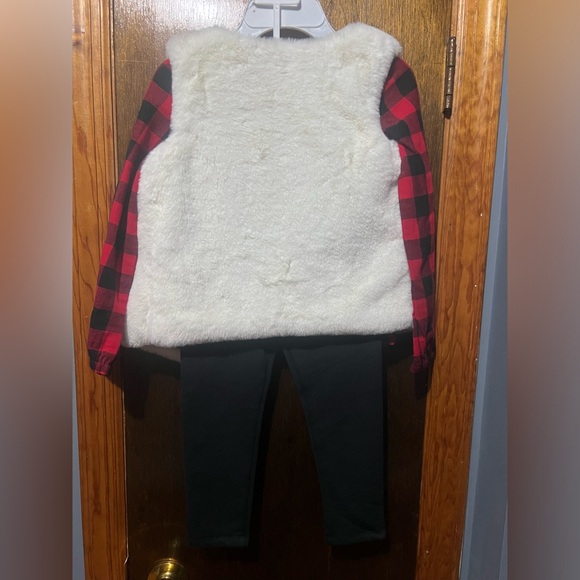 NWT Max Studio Kids Cozy Winter Girl’s Set. Size -XS/ 4T Red/BlackWhite - Picture 6 of 8